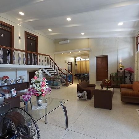 Residencia Marfel Hotel Tacloban Exterior photo