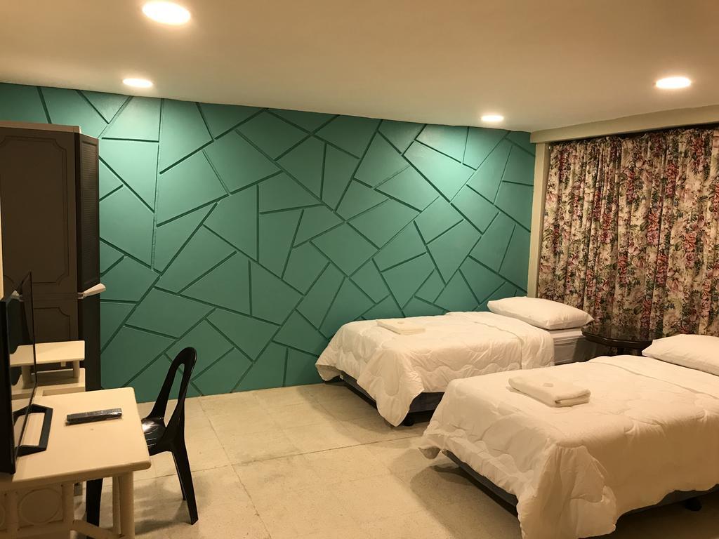Residencia Marfel Hotel Tacloban Exterior photo