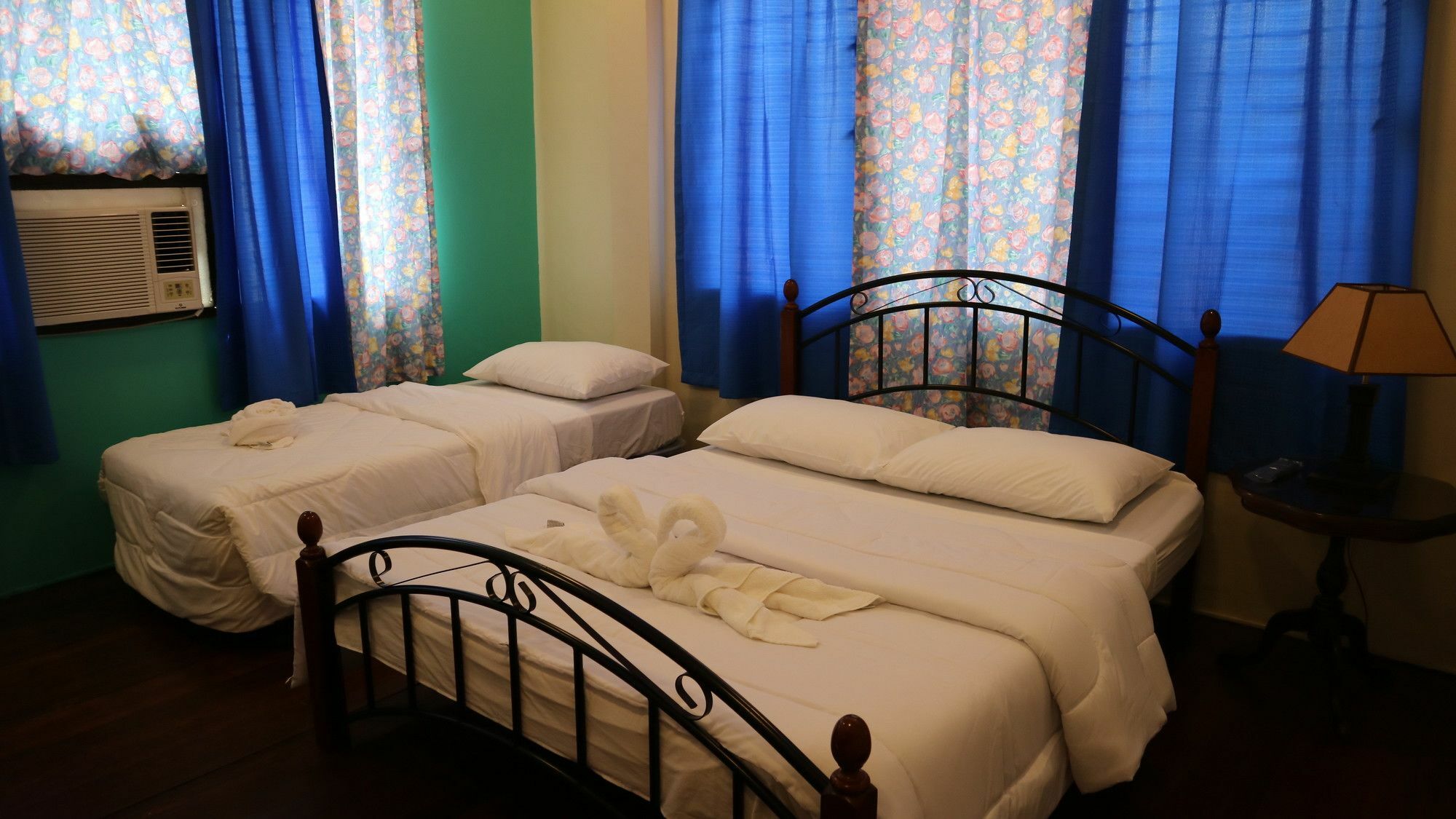 Residencia Marfel Hotel Tacloban Exterior photo